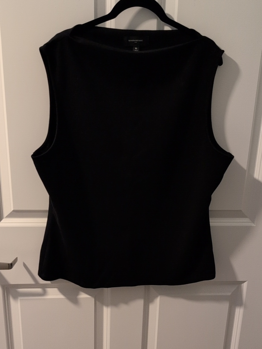 Banana Republic Black Sleeveless Tank Top